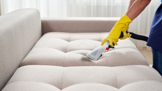 Rahasia Merawat Sofa Agar Tetap Nyaman di Rumah Anda