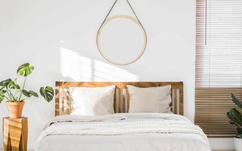 7 Tips Menjaga Kebersihan Tempat Tidur Agar Istirahat Nyaman & Lelap